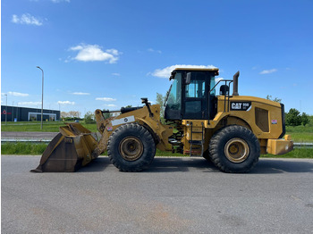 Máy xúc lật bánh lốp CATERPILLAR 950GC