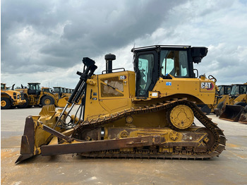 Máy ủi CATERPILLAR D6