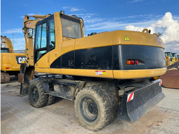 Máy xúc CATERPILLAR M318