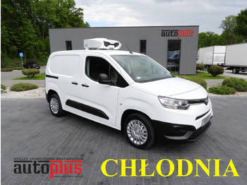 Xe van đông lạnh TOYOTA Proace
