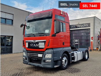 Xe đầu kéo MAN TGX 18.500