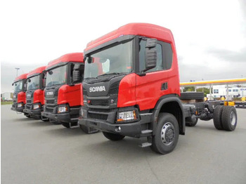Xe tải khung gầm SCANIA P 450