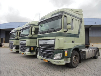 Xe đầu kéo DAF XF
