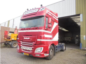 Xe đầu kéo DAF XF 510