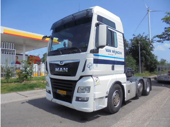 Xe đầu kéo MAN TGX 26.500