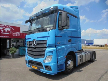 Xe đầu kéo MERCEDES-BENZ Actros 1842