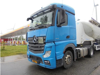 Xe đầu kéo MERCEDES-BENZ Actros 1842