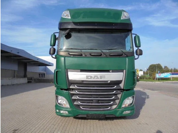 Xe đầu kéo DAF XF 106.460 SUPER SPACE CAB: hình 4