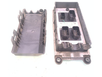 Phụ tùng RENAULT T