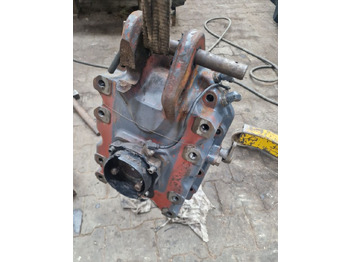 Truyền động NEW HOLLAND