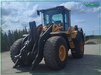 Máy xúc lật bánh lốp VOLVO L110G