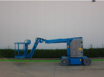 Xe nâng người nhiều khớp nối GENIE