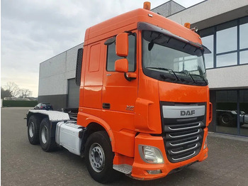 Xe đầu kéo DAF XF 460
