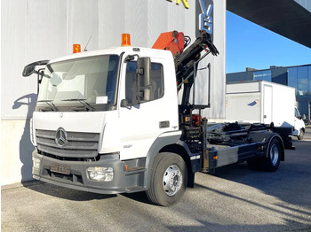 Xe tải nâng móc MERCEDES-BENZ Atego