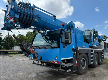 Cẩu bánh lốp LIEBHERR LTM 1060-3.1