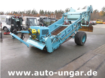 Tiện ích/ Xe đặc dụng KÄSSBOHRER