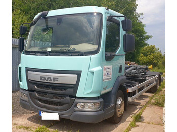 Xe tải nâng móc DAF LF 180