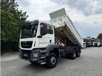 Xe ben MAN TGS 26.400