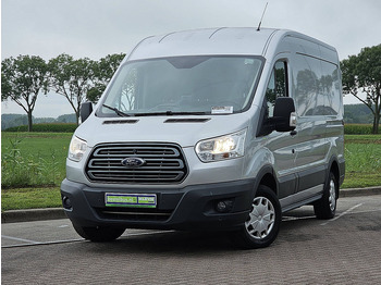Xe van nhỏ gọn FORD Transit