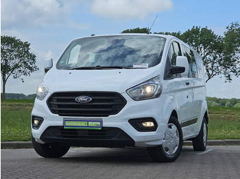 Xe van nhỏ gọn FORD Transit