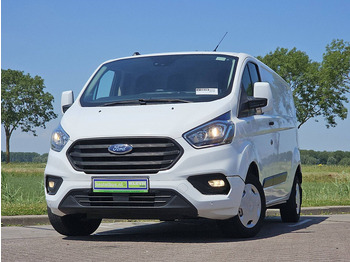 Xe van nhỏ gọn FORD Transit