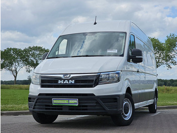Xe van chở hàng MAN TGE 3.140
