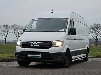 Xe van chở hàng MAN TGE 3.180