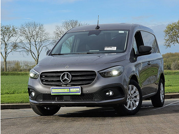 Xe tải nhỏ thùng kín MERCEDES-BENZ Citan