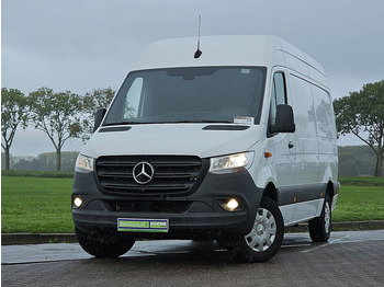 Xe van chở hàng MERCEDES-BENZ Sprinter 317