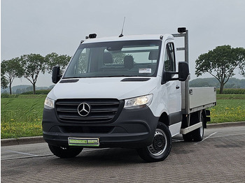 Xe tải nhỏ phẳng MERCEDES-BENZ Sprinter 516