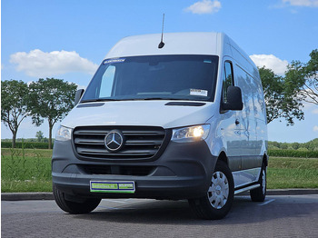 Xe van chở hàng MERCEDES-BENZ eSprinter