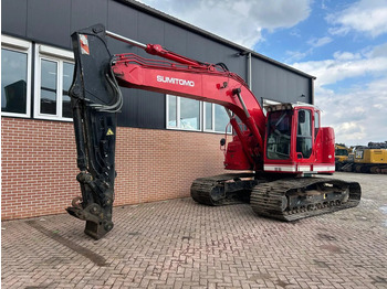 Máy xúc bánh xích CASE