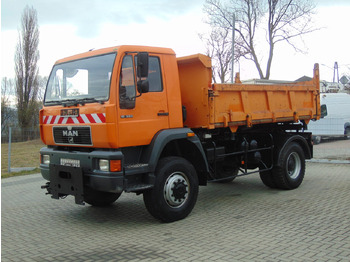Xe ben MAN 8.224