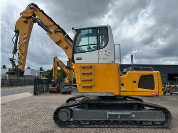 Máy cạp rác/ Công nghiệp LIEBHERR LH 22 C