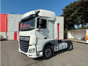 Xe đầu kéo DAF XF 106 480