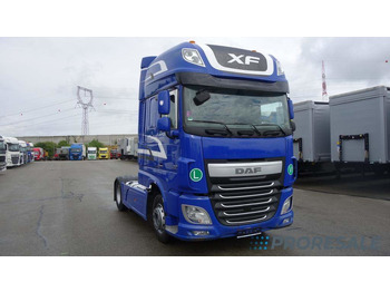 Xe đầu kéo DAF XF 510