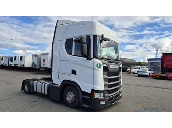 Xe đầu kéo SCANIA S 450