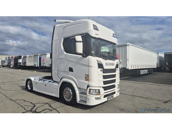 Xe đầu kéo SCANIA S 500