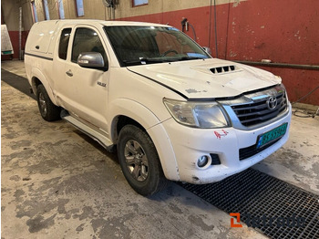 Xe hơi TOYOTA Hilux