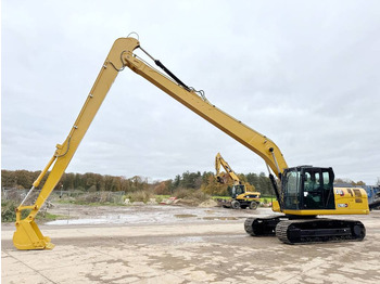 Máy xúc CATERPILLAR 320D3