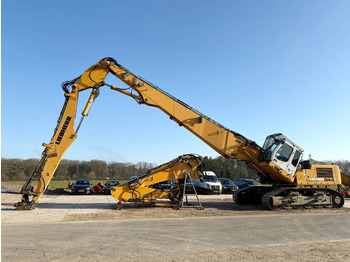 Máy xúc bánh xích LIEBHERR R 944