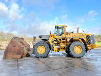 Máy xúc lật bánh lốp VOLVO L350F