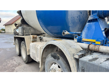 Xe trộn bê tông Iveco Trakker AD340TB45 8x4 mixer 10m3: hình 4 Xe trộn bê tông Iveco Trakker AD340TB45 8x4 mixer 10m3: hình 4