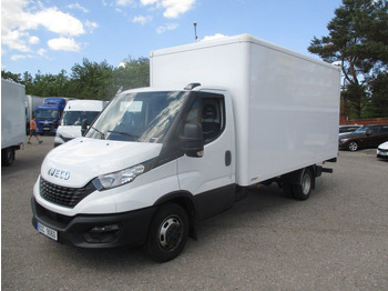 Xe tải nhỏ thùng kín IVECO Daily 35c16