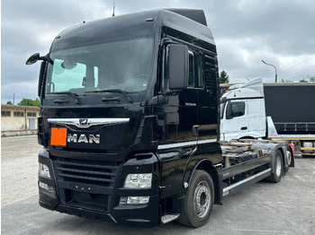 Xe tải khung gầm MAN TGX 26.460