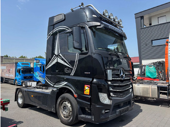 Xe đầu kéo MERCEDES-BENZ Actros 1851