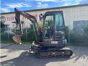 Máy xúc mini VOLVO ECR25D