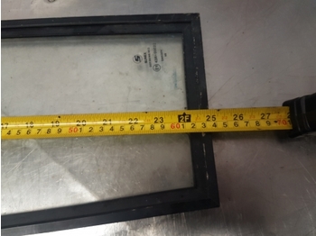 Cửa sổ và phụ tùng cho Máy cày Ford 6610, 7410 Cab Low Panel Glass With Frame Rhs 83931985, E2nn94000r68aa: hình 5