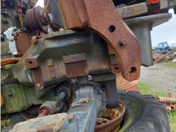 Trục trước cho Máy móc nông nghiệp Massey Ferguson 5450 Front axle support frame bolster: hình 2