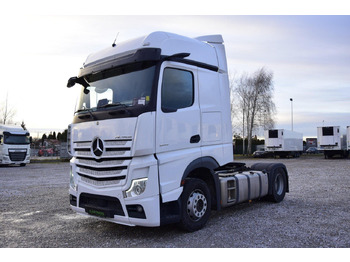 Xe đầu kéo MERCEDES-BENZ Actros 1845